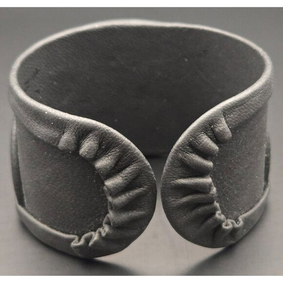 Handmade Leather Bracelet with Tiger's Eye Stone - Picture 6 of 9